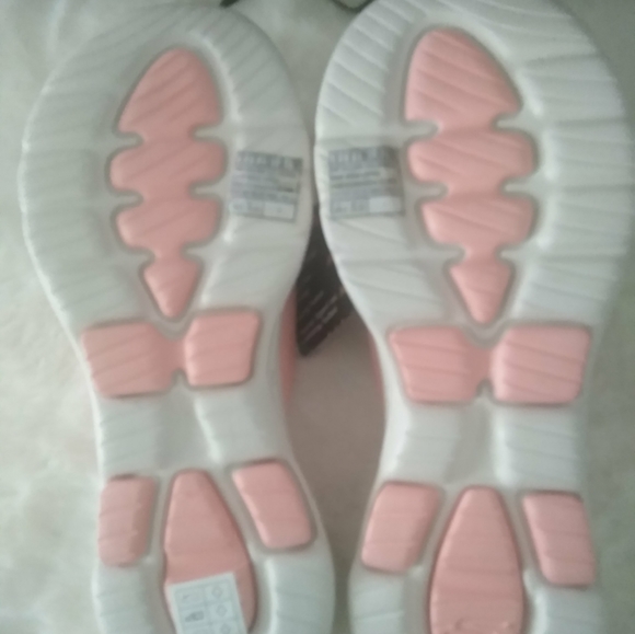 SKECHERS FOAMIES **NEW** GO WALK SHOES - Picture 6 of 6